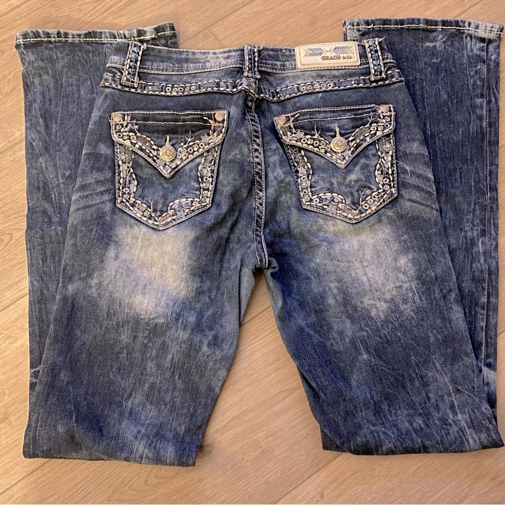 Grace in LA, boot cut, size 28.